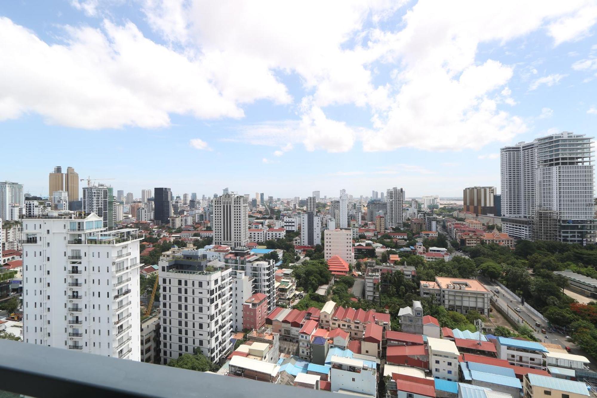 The Penthouse Residence Phnom Penh Luaran gambar