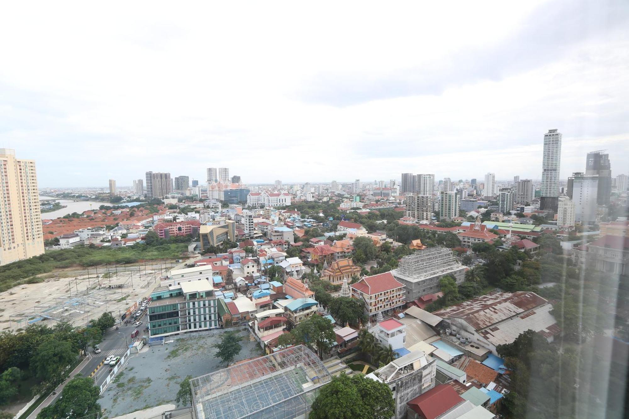 The Penthouse Residence Phnom Penh Luaran gambar